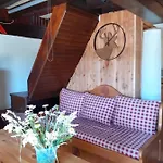 Chalet Dans Les Monts Du Forez *