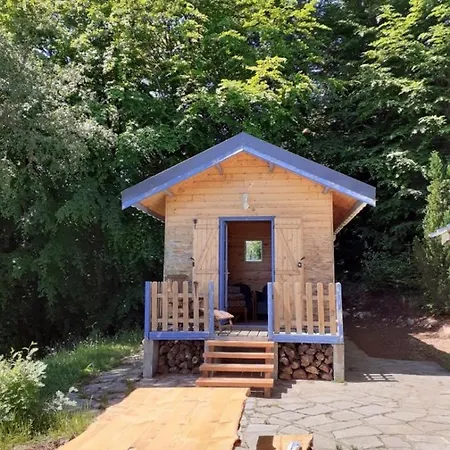 木屋 Dans Les Monts Du Forez *