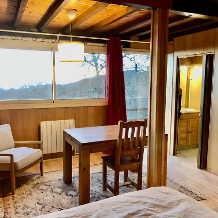 Dans Les Monts Du Forez 木屋 *